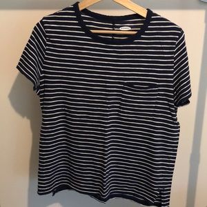 Old Navy Boyfriend T-Shirt w/ Pocket, size S
